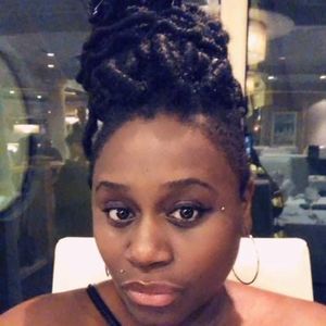 Meet your Posher, Laronda